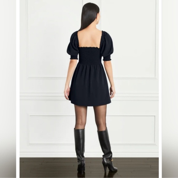 The Athena Nap dress in Black crepe - Picture 4 of 7